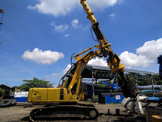 Máy đào chuyển đổi tệp đính kèm giàn khoan quay KR50 với khung gầm Caterpillar