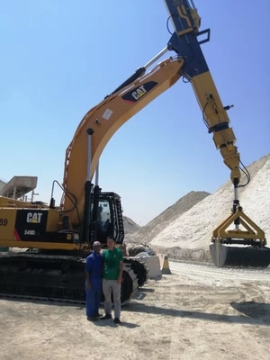 APIE KM220 Tăng hiệu quả và linh hoạt Excavator Clamshell cánh tay kính thiên văn với chiều sâu 22m